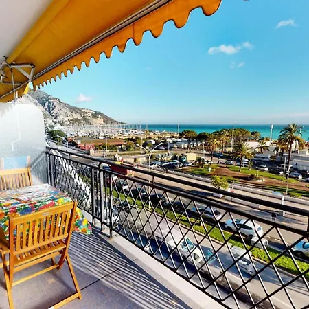 Santa Maria - Giotto - Face Proche Commerces Et Plages Mae-9734 Menton